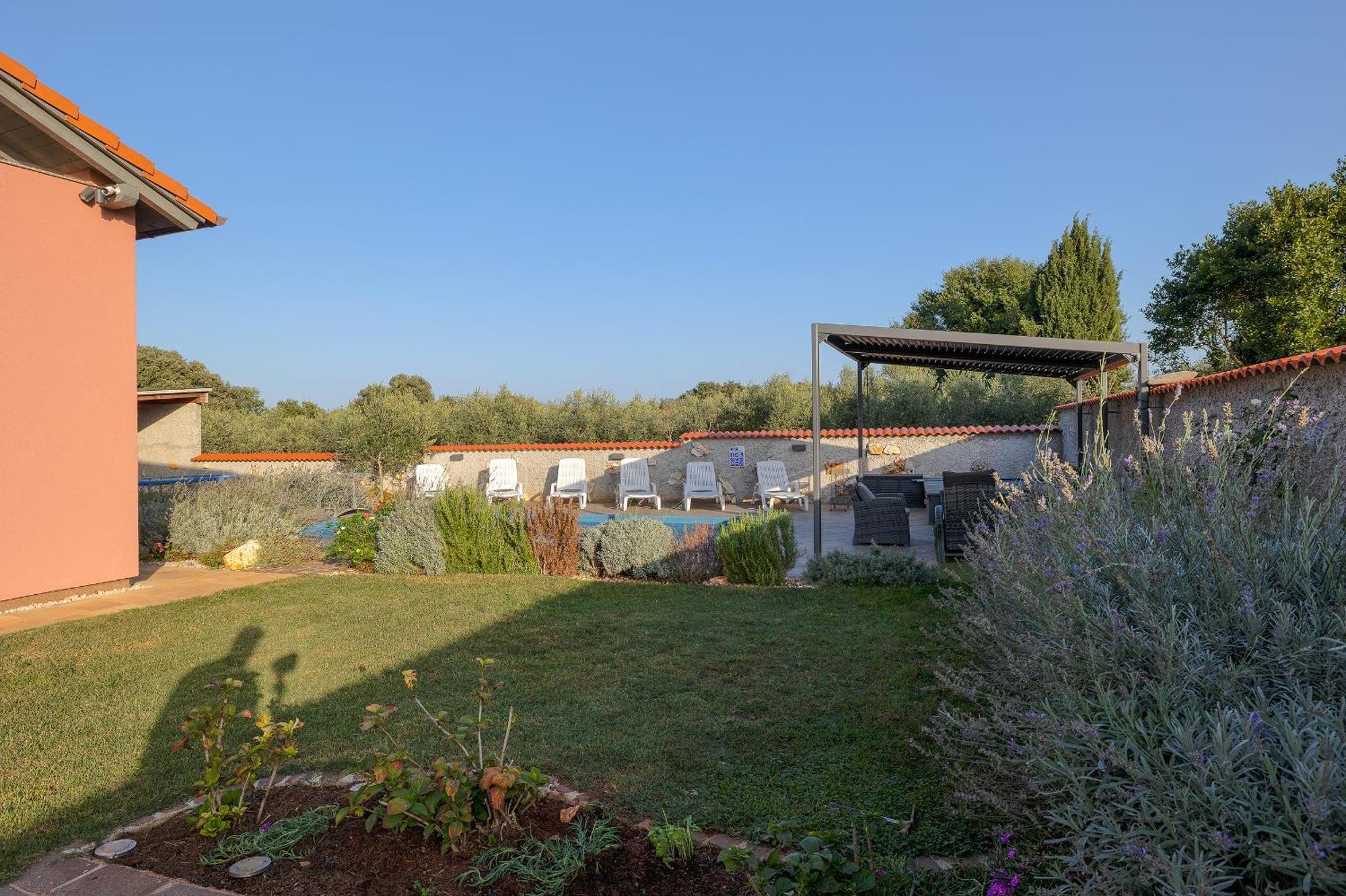 House Kaja * Liznjan